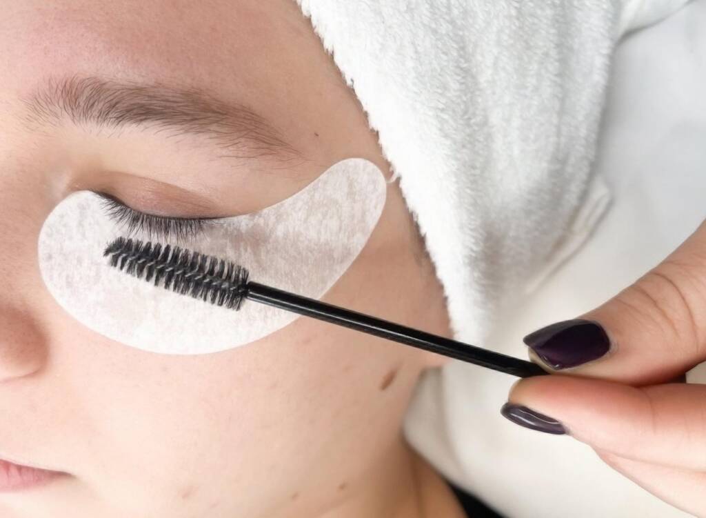 Combined lash lamination and brow lamination result showing balanced natural enhancement